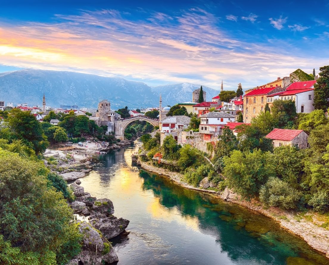Uçaklı Balkan Turları