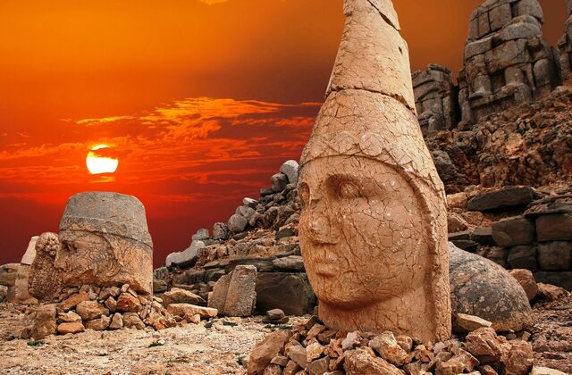 UÇAKLI DİYARBAKIRLI GAP TURU (ÇUKUROVA- DİYARBAKIR )