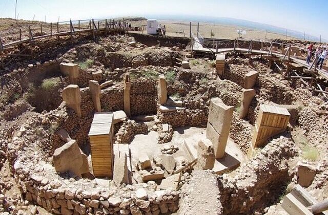 UÇAKLI DİYARBAKIRLI GAP TURU (ÇUKUROVA- DİYARBAKIR )