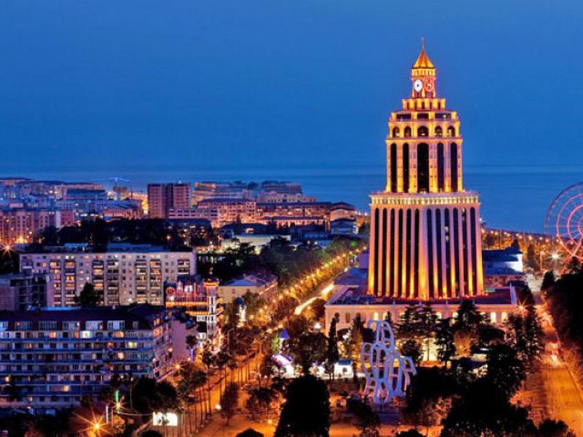 UÇAKLI BATUMLU KARADENİZ TURU