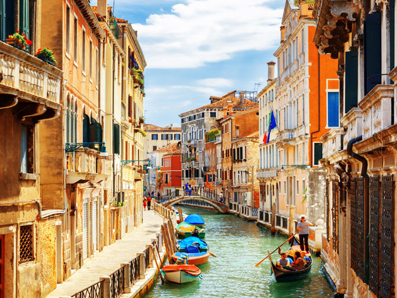 Otobüslü Büyük İtalya Turu (Ekstra Turlar ve Çevre Gezileri Dahil) Eskişehir & Ankara & Bolu & Düzce & Sakarya & İzmit Çıkışlı