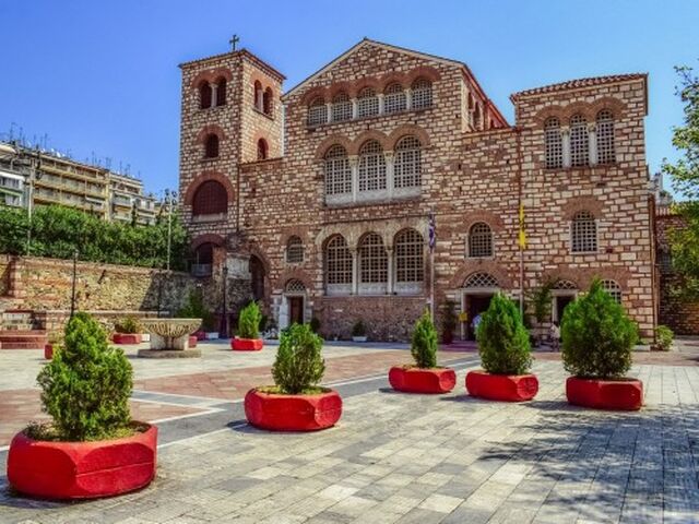 Balkan İncileri Turu (2 Gece Konaklamalı) 3 Ülke 7 Şehir İzmir & Manisa & Balıkesir & Çanakkale Hareketli